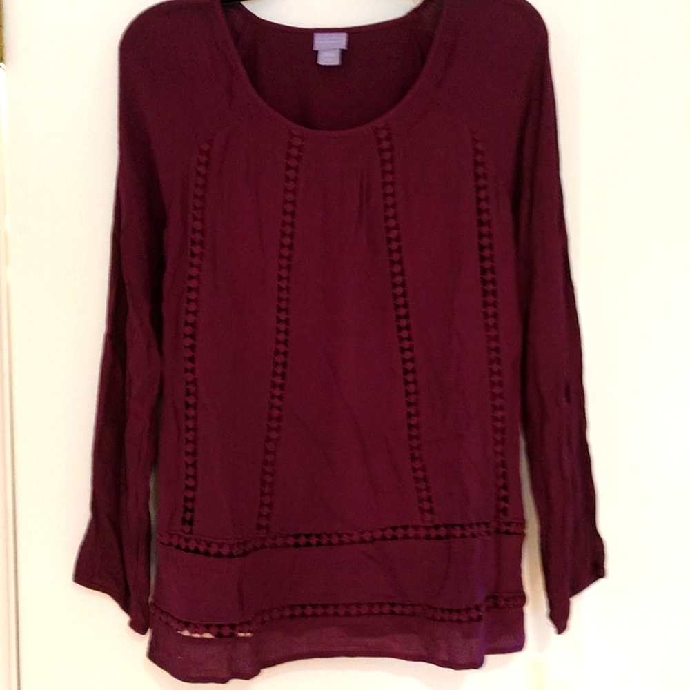 Laura Scott peasant top. Plum color. (Medium)